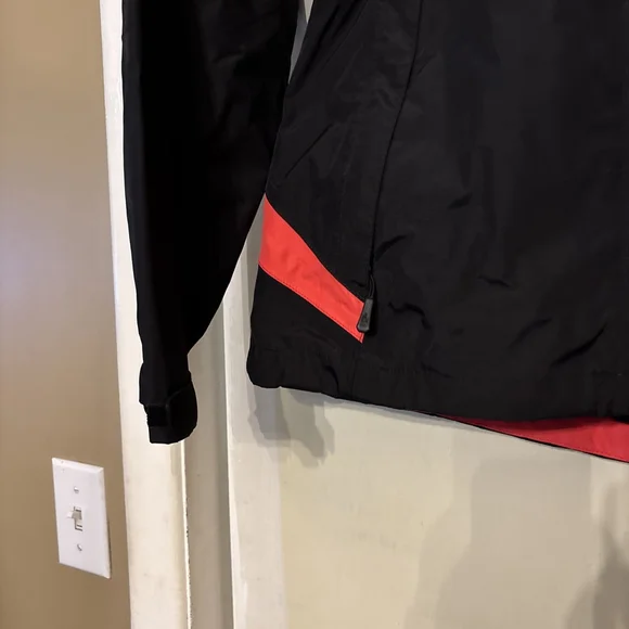 EUC WOMEN’S THE NORTH FACE HYVENT JACKET WATERPROOF HOODED BLACK SALMON - Picture 5 of 9